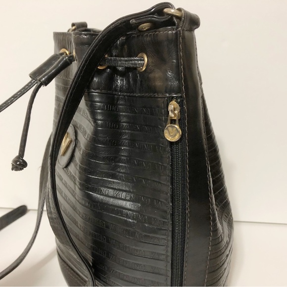 Authentic Valentino By Mario Valentino Black Leather Bucket Bag - Picture 5 of 11